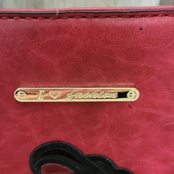 I Love‎ Fashion Faux Leather Red Multi Pocket Shoulder Bag - Picture 4 of 13